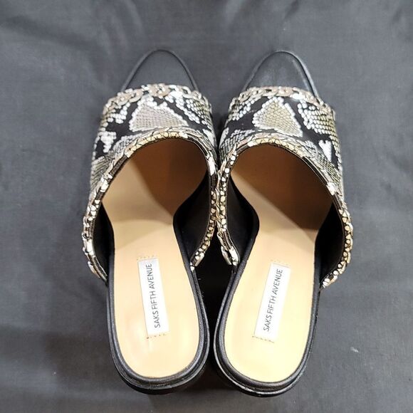 BRAND NEW SAKS FIFTH AVENUE COLLECTION LEATHER SANDALS - Picture 7 of 14